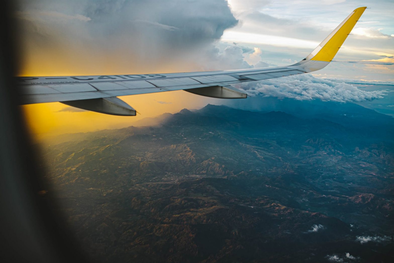 what jobs allow you to travel