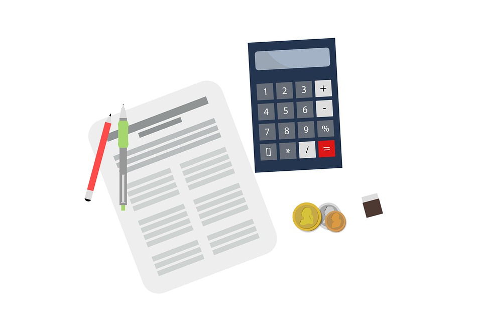 what is the average salary in the UK?